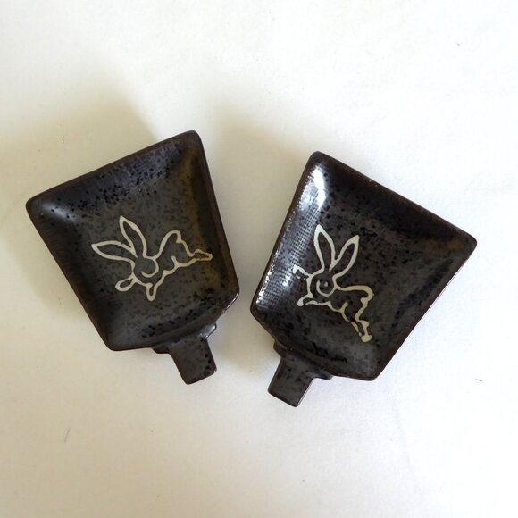 VINTAGE JAPANESE JAPAN PORCELAIN RABBIT SOY SAUCE SHOYU DISH CHOPSTICK (NEW) - Picture 10 of 10